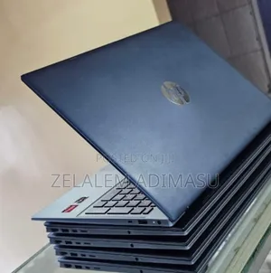 New Laptop HP Pavilion 15 8GB AMD Ryzen 5 SSD 512GB