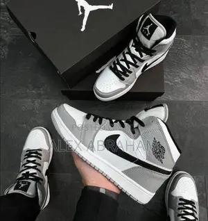 Photo - Air Jordan 1 Gray Color 