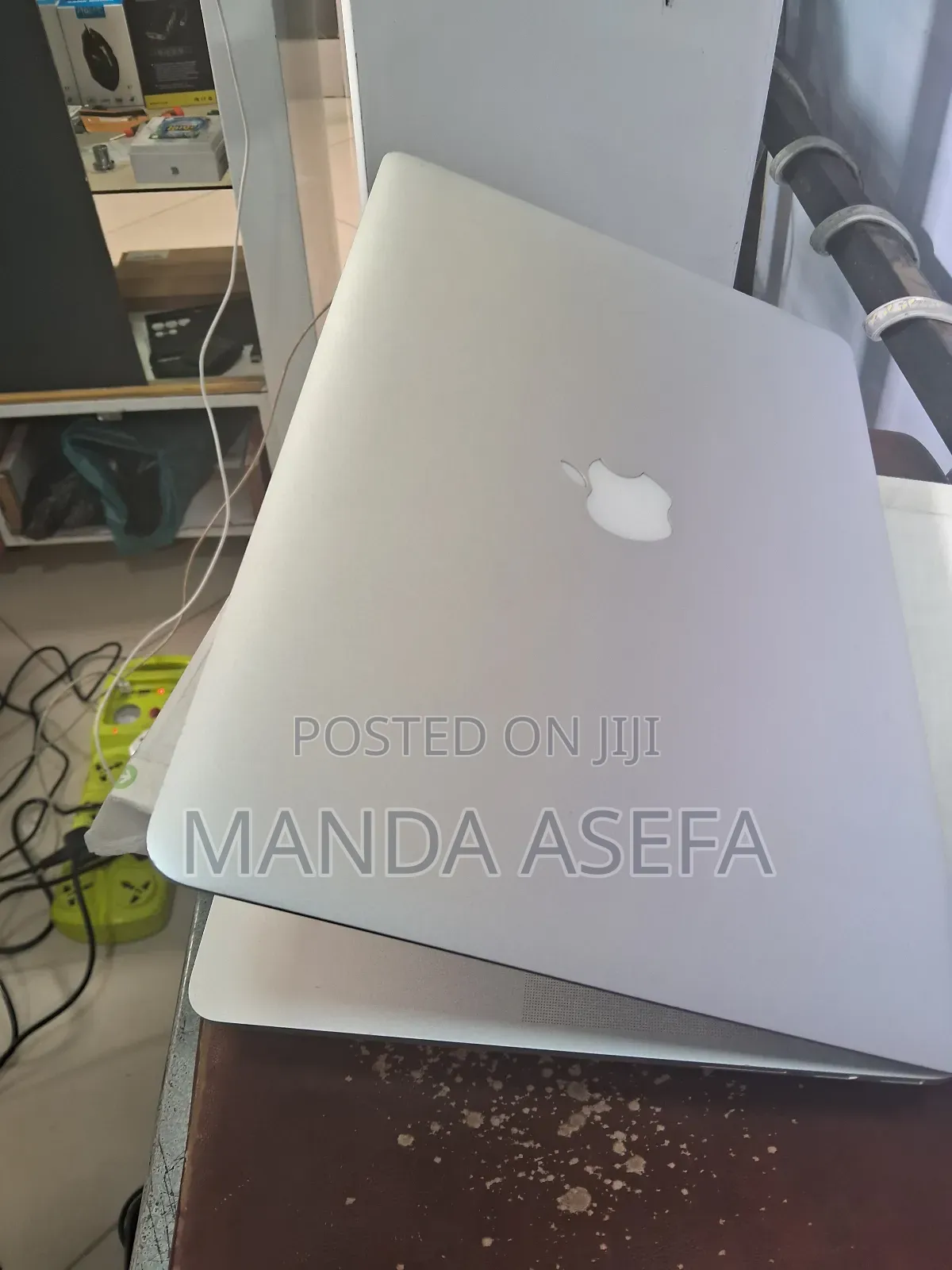 New Laptop Apple MacBook Pro 2015 16GB Intel Core I7 SSD 256GB