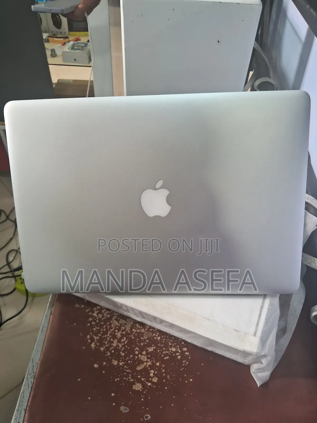 New Laptop Apple MacBook Pro 2015 16GB Intel Core I7 SSD 256GB