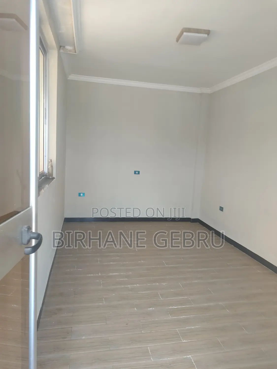 G+4 House for Bisness or Living Rent