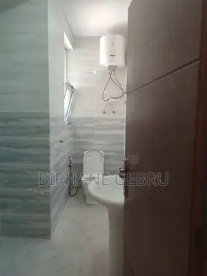 G+4 House for Bisness or Living Rent