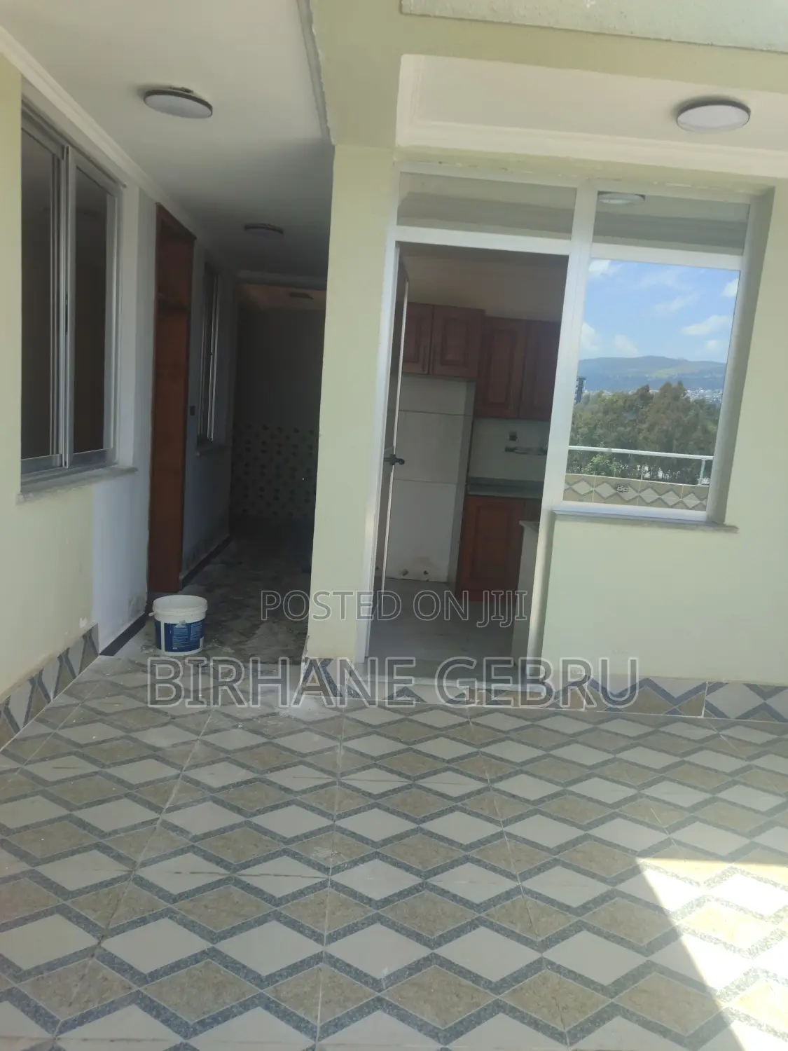 G+4 House for Bisness or Living Rent