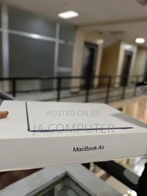 New Laptop Apple MacBook Air 2022 M2 8GB Apple M2 SSD 256GB