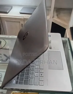 New Laptop HP Pavilion 15 12GB Intel Core I5 SSD 512GB