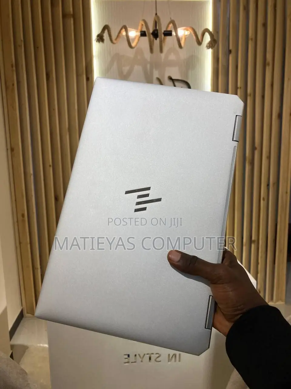 New Laptop HP Spectre X360 8GB Intel Core I5 SSD 512GB