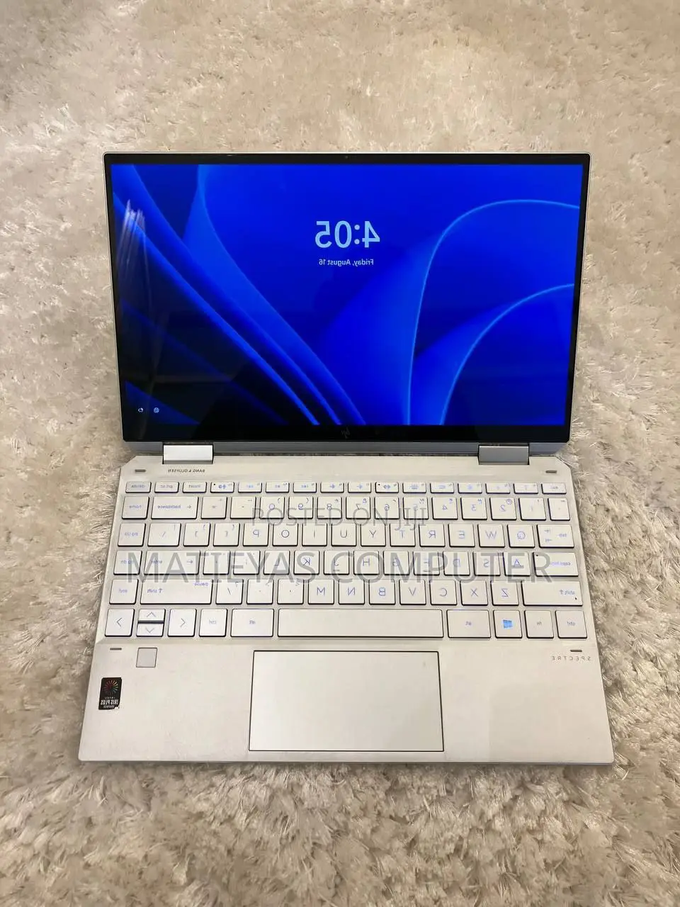 New Laptop HP Spectre X360 8GB Intel Core I5 SSD 512GB