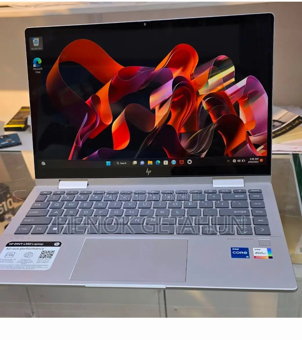 New Laptop HP Envy X360 8GB Intel Core I5 SSD 512GB