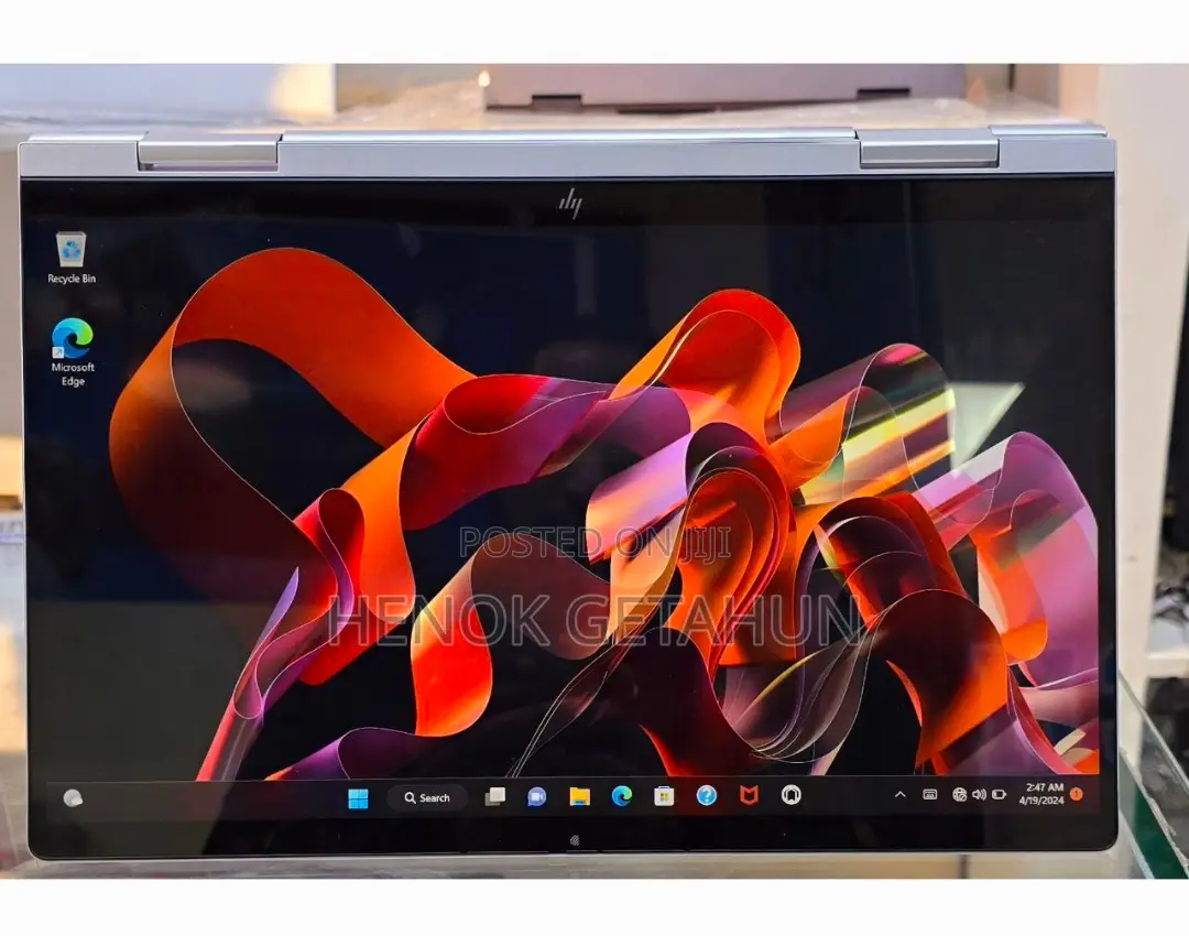 New Laptop HP Envy X360 8GB Intel Core I5 SSD 512GB