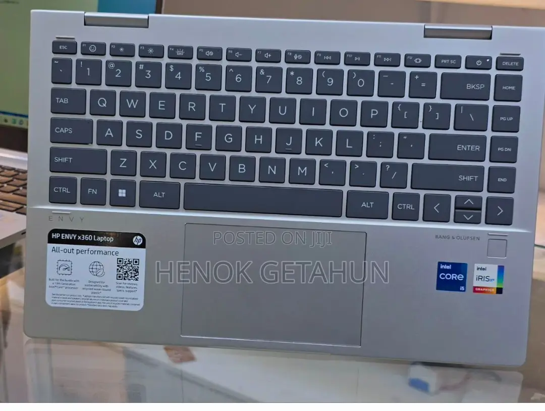 New Laptop HP Envy X360 8GB Intel Core I5 SSD 512GB
