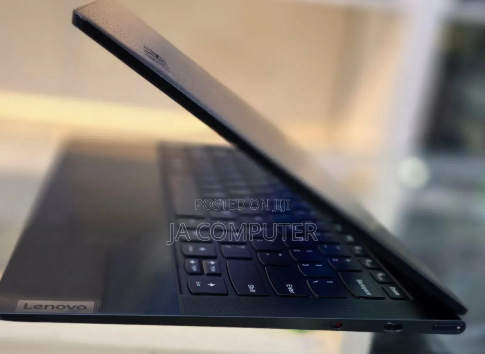 New Laptop Lenovo Yoga 9i 16GB Intel Core I7 SSD 512GB