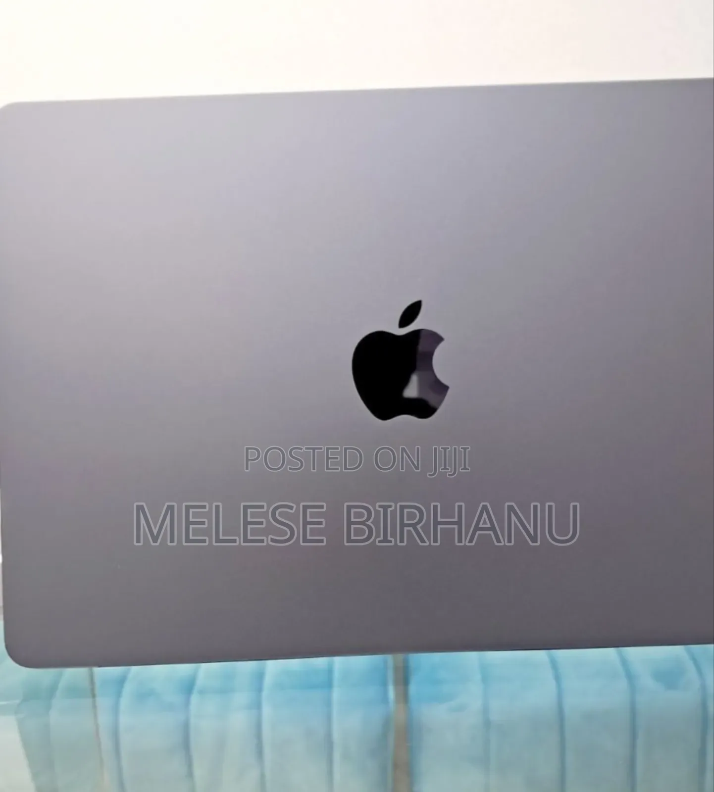 New Laptop Apple MacBook Air 2024 M3 13-Inch 16GB Apple M3 SSD 512GB