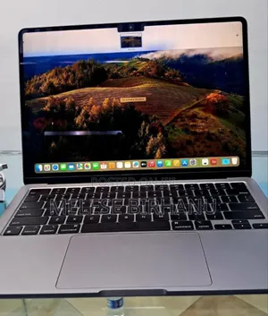 Photo - New Laptop Apple MacBook Air 2024 M3 13-Inch 16GB Apple M3 SSD 512GB