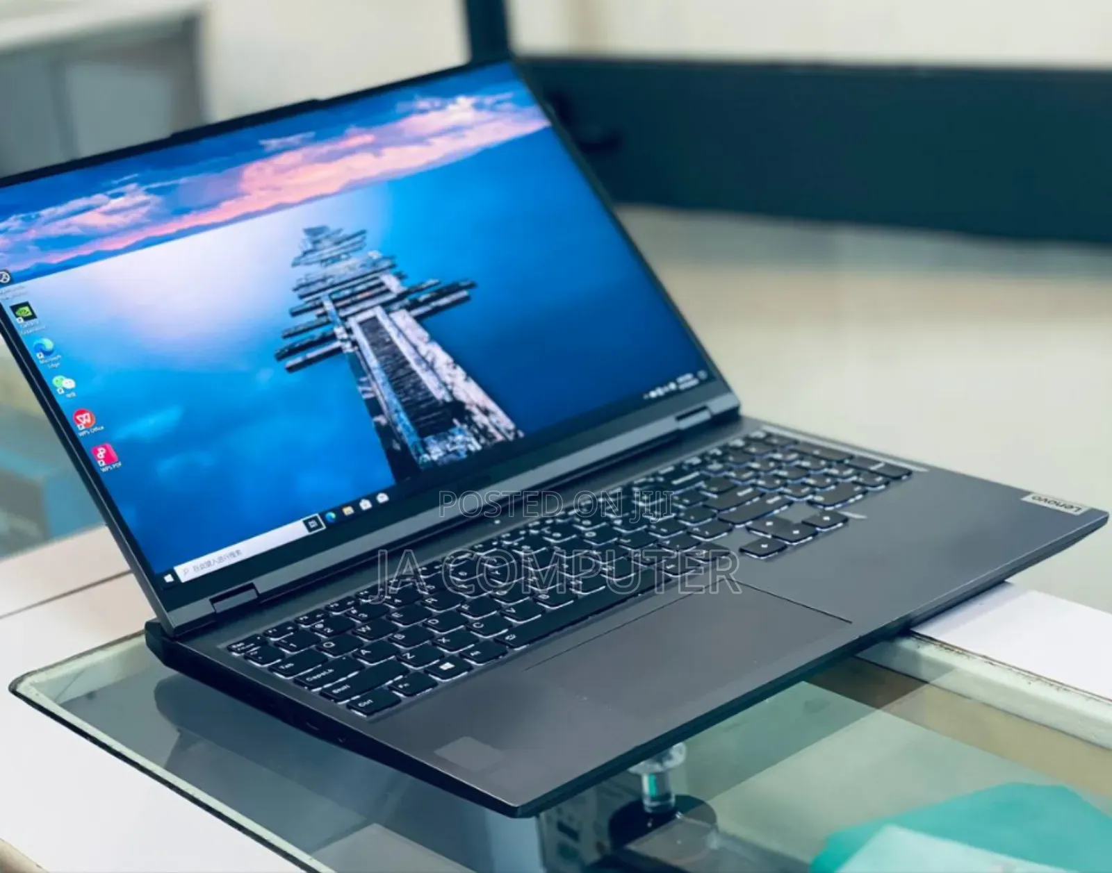 New Laptop Lenovo Legion 5 16GB AMD Ryzen 7 SSD 512GB