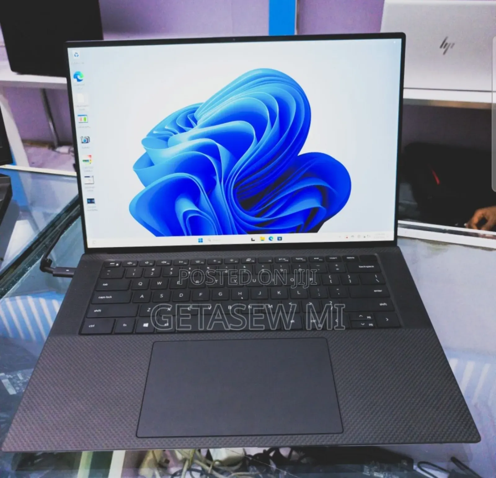 New Laptop Dell Precision 5550 16GB Intel Core I9 SSD 512GB