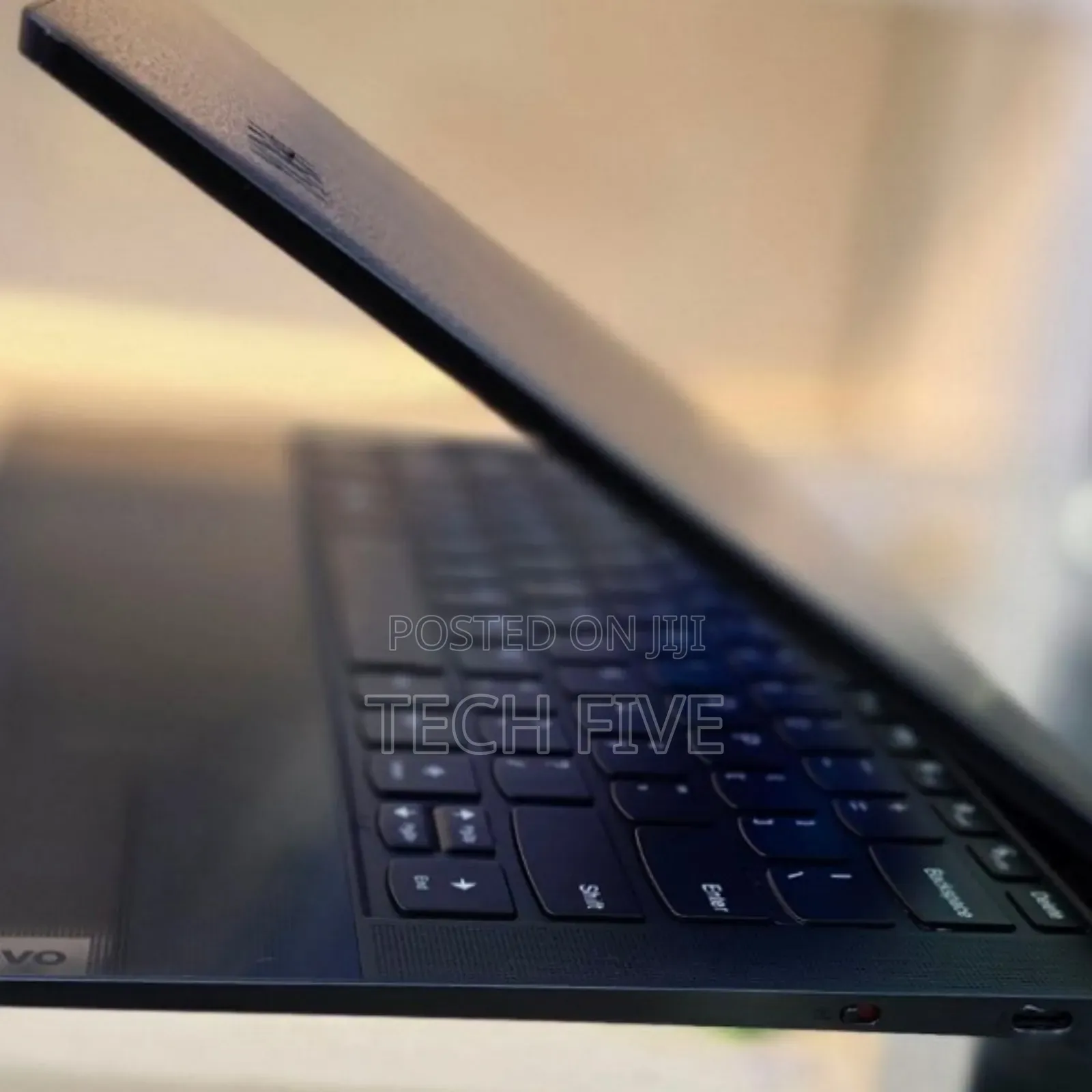 New Laptop Lenovo Yoga 9i 16GB Intel Core I7 SSD 512GB