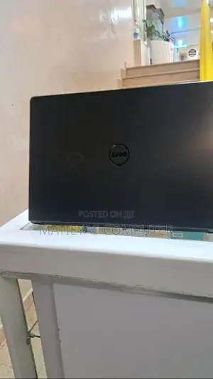 Photo - New Laptop Dell Vostro 15 5000 4GB Intel Core I5 HDD 1T
