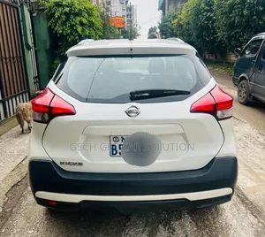 Nissan Kicks 2018 White