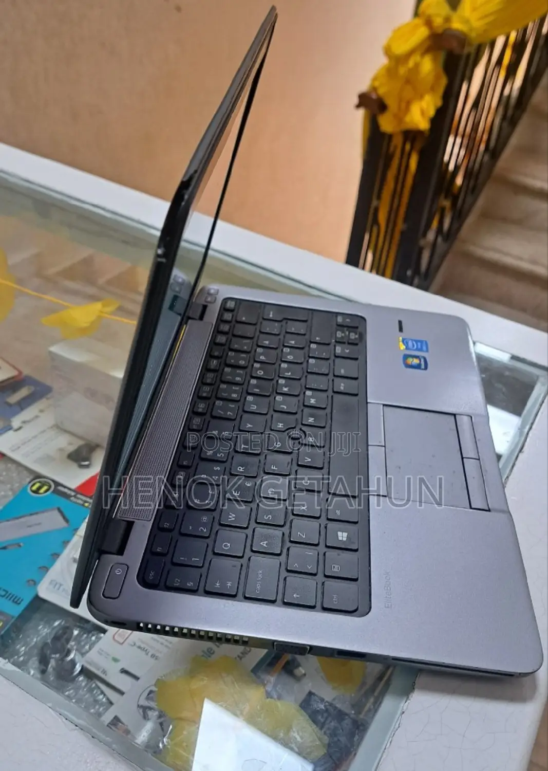 New Laptop HP EliteBook 820 4GB Intel Core I5 HDD 500GB