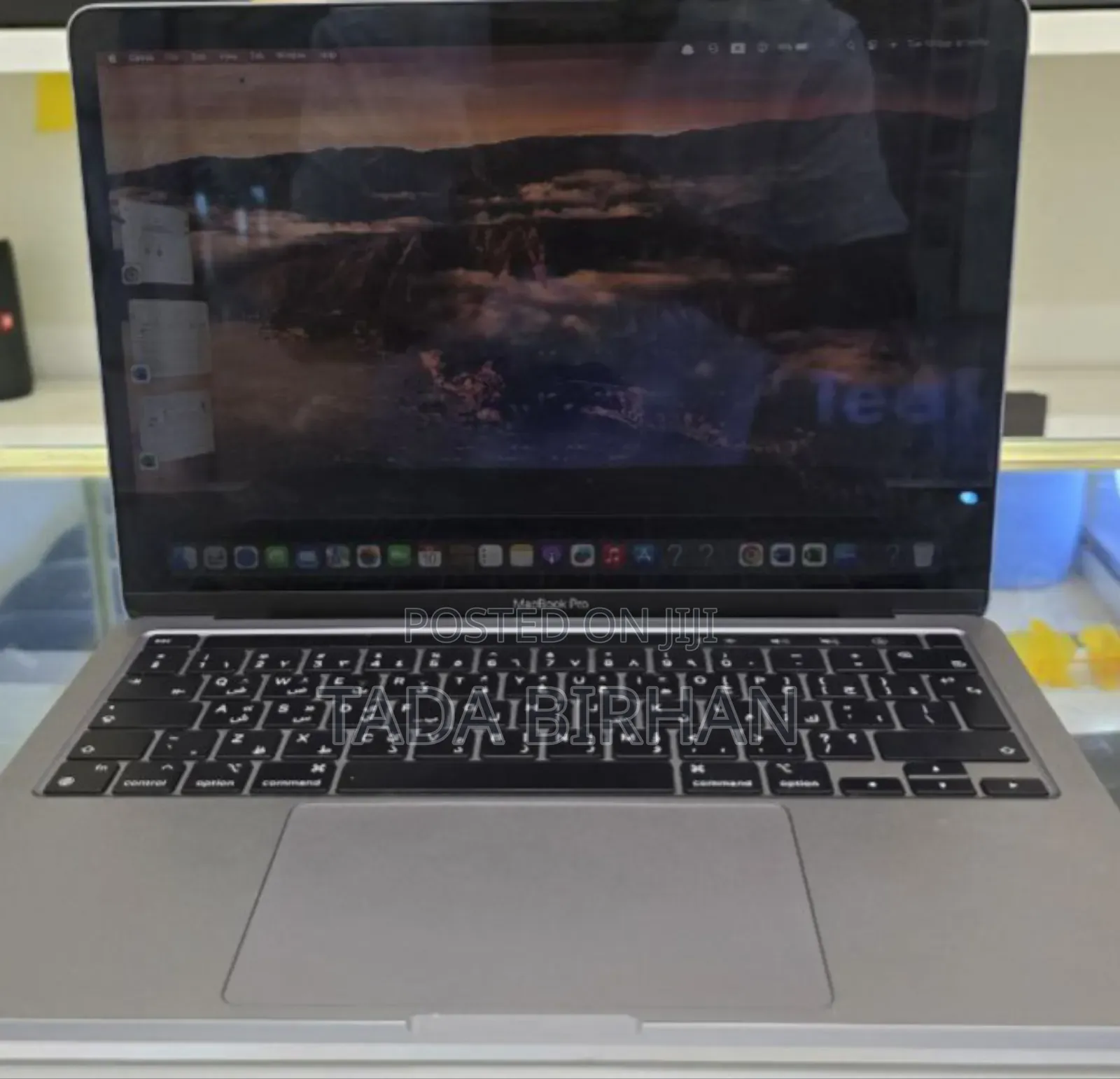 New Laptop Apple MacBook Pro 2019 16GB Intel Core I7 SSD 512GB