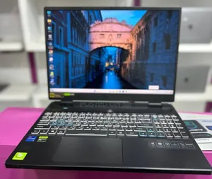 New Laptop Acer Predator Helios Neo 16 16GB Intel Core I7 SSD 1T