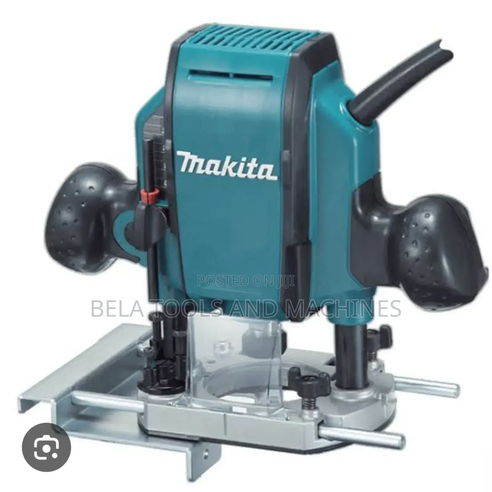 Original Makita Router 900w