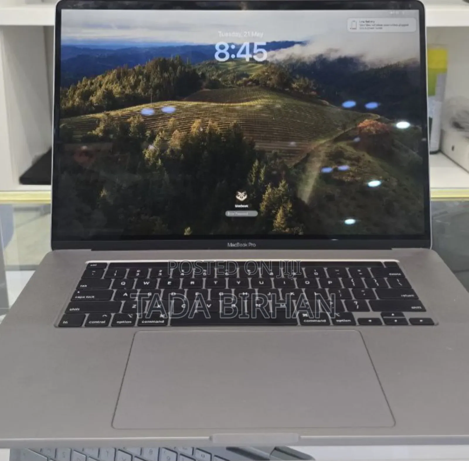New Laptop Apple MacBook Pro 2019 16GB Intel Core I7 SSD 1T