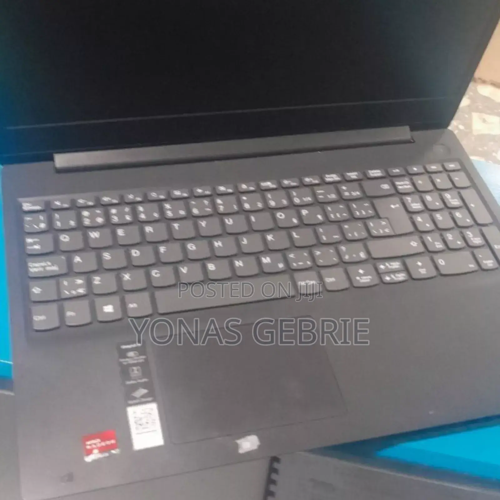 New Laptop Lenovo 12GB AMD SSD 256GB