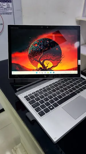 New Laptop HP 14-Dq1025cl 16GB Intel Core I5 SSD 512GB