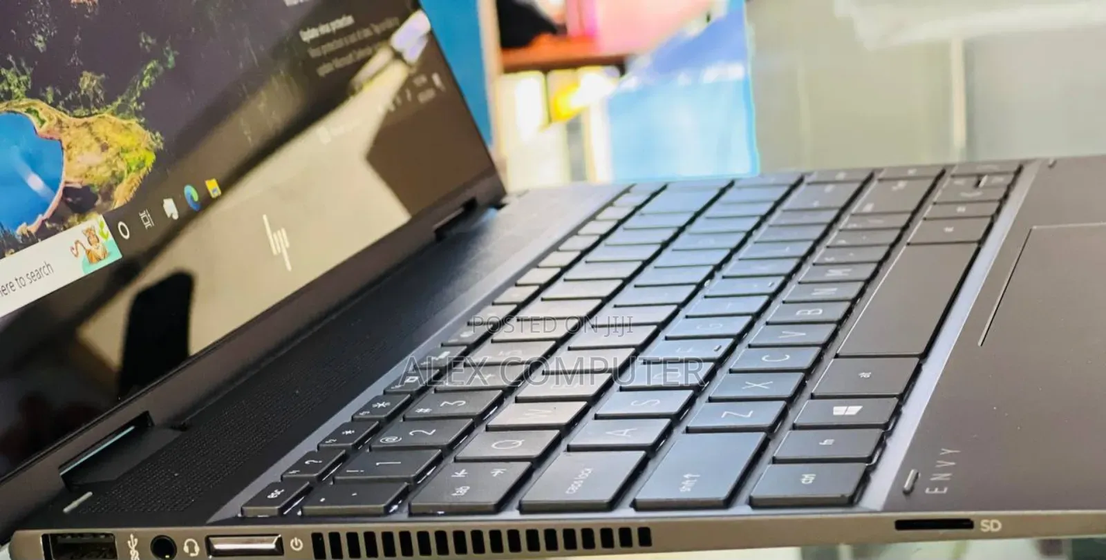 New Laptop HP Envy X360 8GB AMD Ryzen 5 SSD 512GB