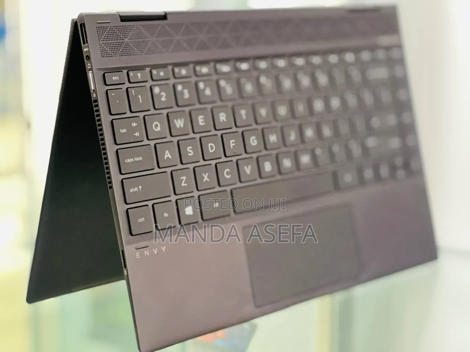 New Laptop HP Envy X360 8GB AMD Ryzen 5 SSD 512GB