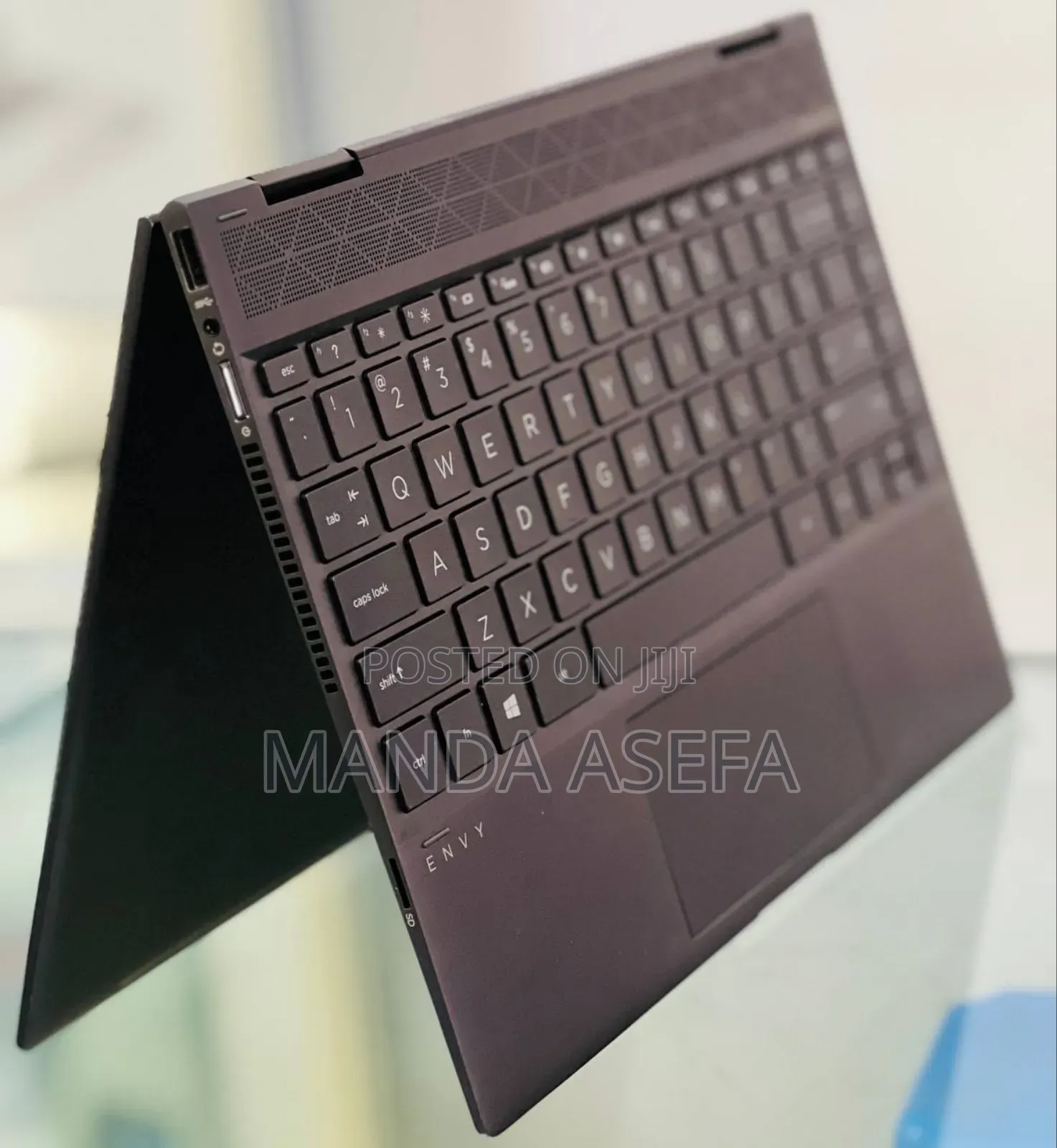 New Laptop HP Envy X360 8GB AMD Ryzen 5 SSD 512GB