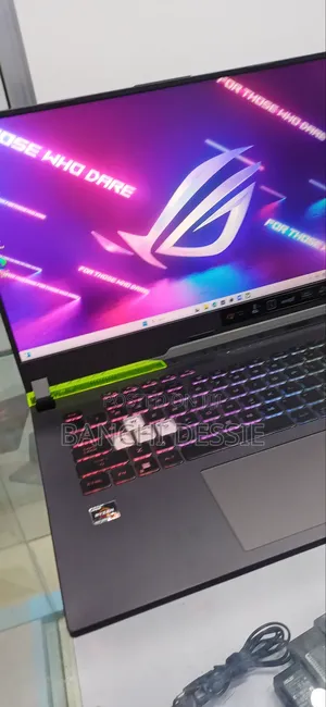 New Laptop Asus 16GB AMD Ryzen 9 SSD 512GB