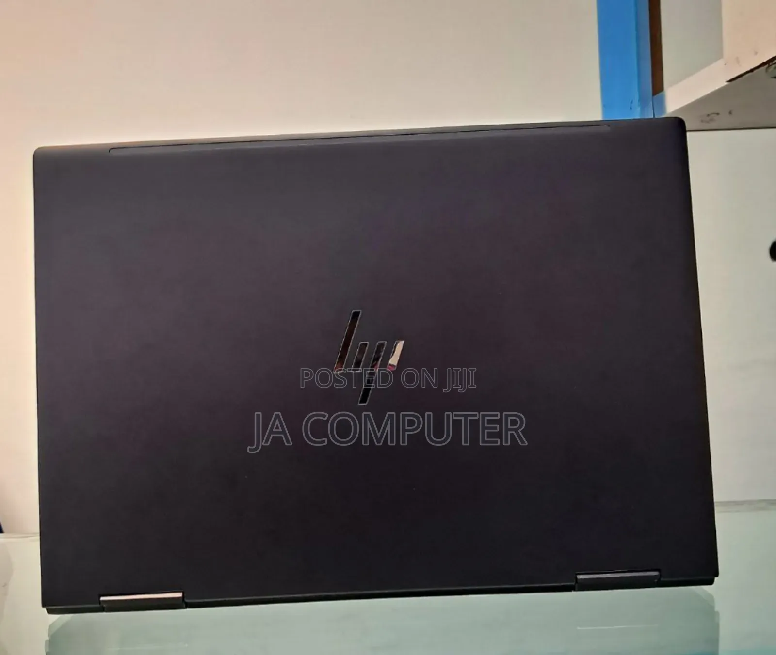 New Laptop HP Envy X360 8GB AMD Ryzen 5 SSD 512GB