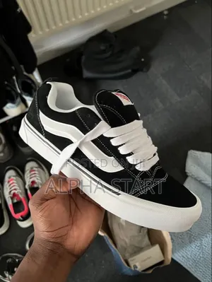 Photo - Vans Kun Skool Master Quality Sneaker