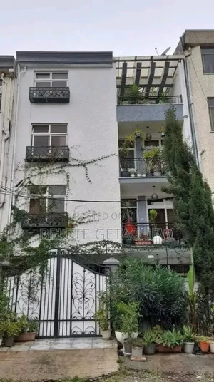 6bdrm House in Semit72, G+3 Luxury, Bole for sale