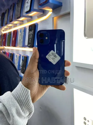 New Apple iPhone 12 64 GB Blue