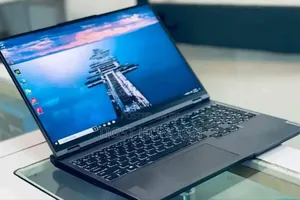 New Laptop Lenovo Legion 5 16GB AMD Ryzen 7 SSD 512GB