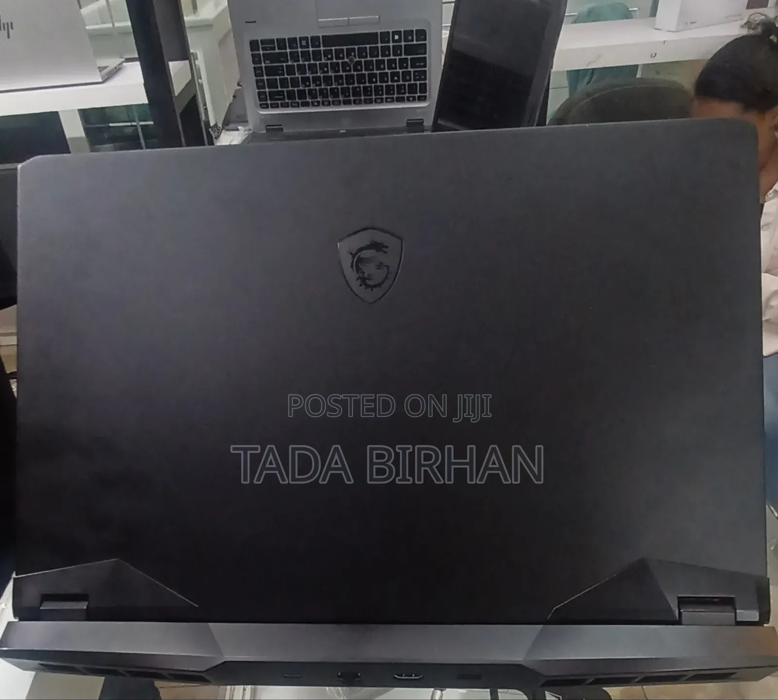 New Laptop MSI GP75 Leopard 16GB Intel Core I7 SSD 512GB