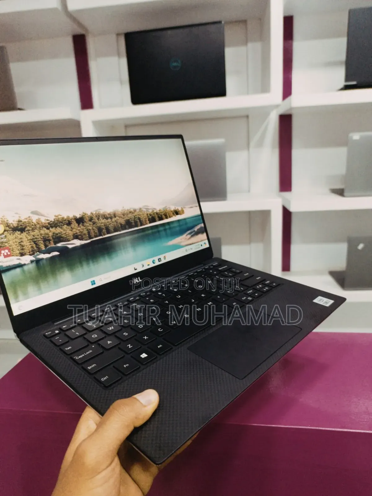 New Laptop Dell XPS 15 16GB Intel Core I7 HDD 512GB