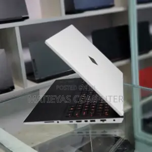 New Laptop HP Omen 16 16GB Intel Core I7 SSD 512GB