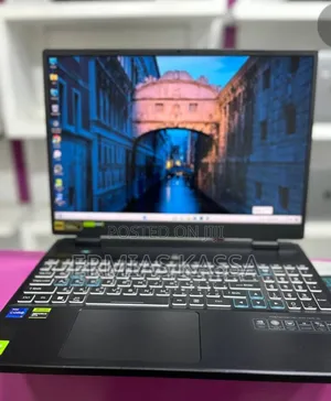 New Laptop Acer Predator Helios Neo 16 16GB Intel Core I7 SSD 1T