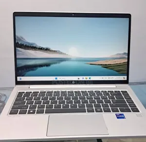 New Laptop HP ProBook 440 G9 16GB Intel Core I7 SSD 512GB