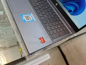 New Laptop HP Pavilion 15 8GB AMD Ryzen 5 SSD 512GB