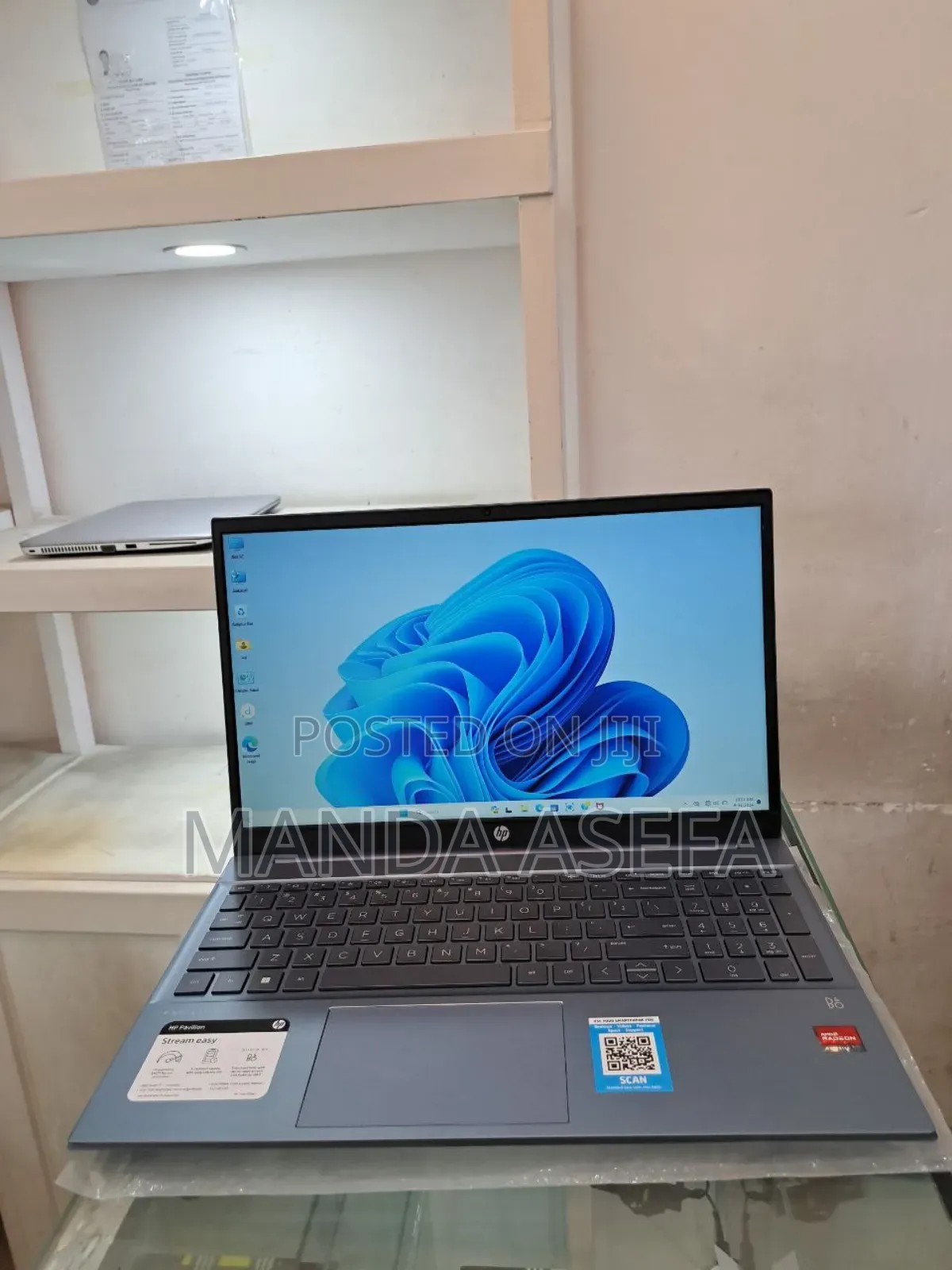 New Laptop HP Pavilion 15 8GB AMD Ryzen 5 SSD 512GB