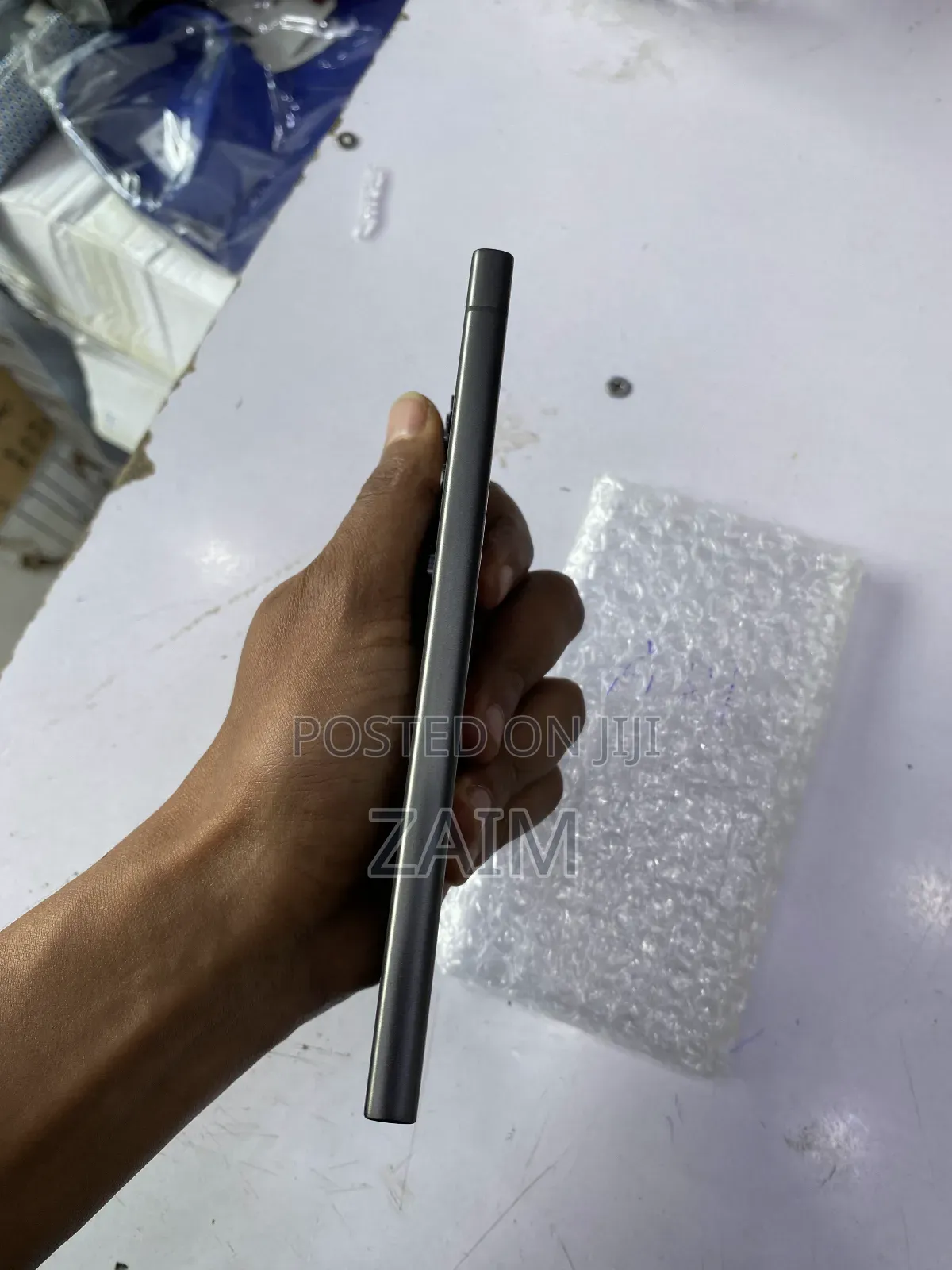 New Samsung Galaxy S24 Ultra 256 GB