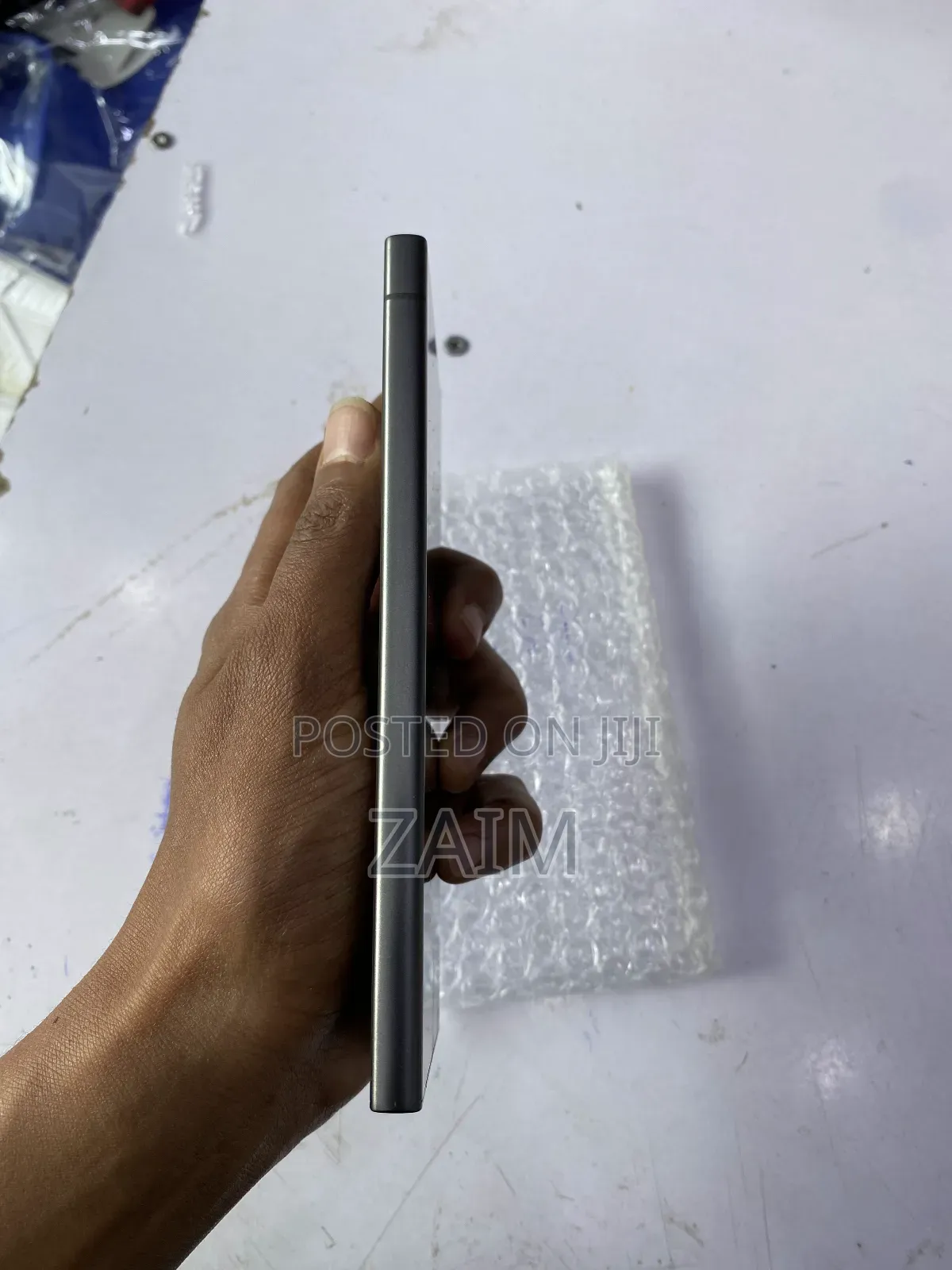 New Samsung Galaxy S24 Ultra 256 GB