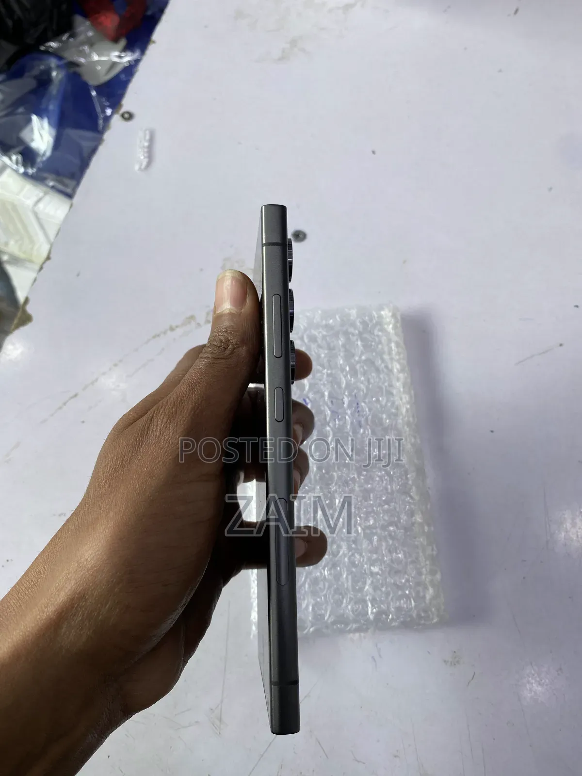 New Samsung Galaxy S24 Ultra 256 GB