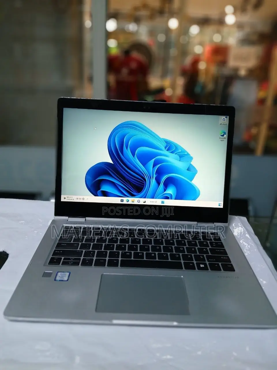 New Laptop HP EliteBook 1030 16GB Intel Core I5 SSD 512GB