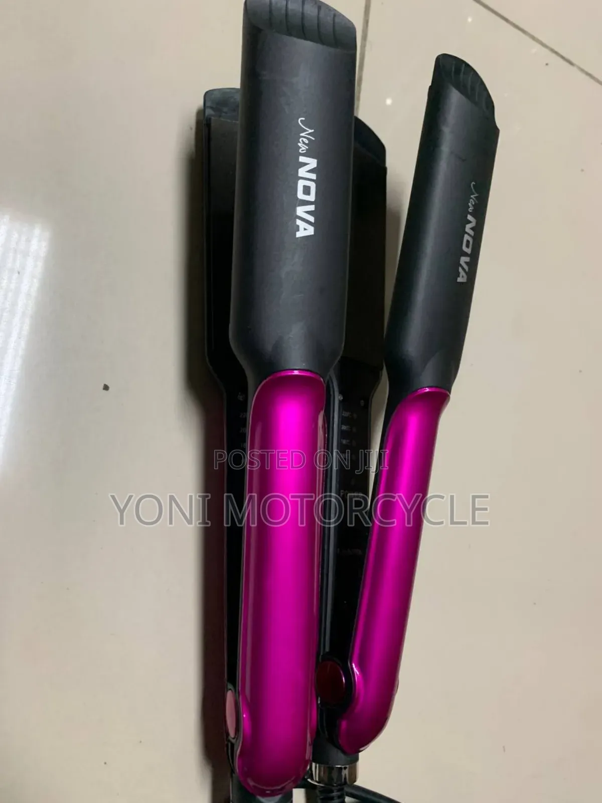 የሴቶች ፀጉር ማስዋቢያ(መተኮሻ) ፖይስትራ 
Nova